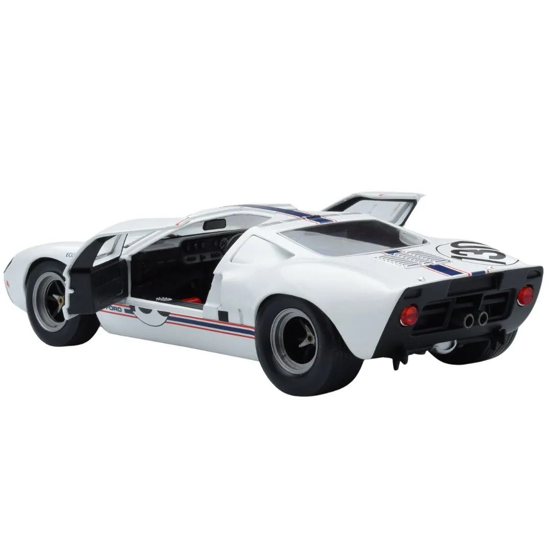 1967 White Ford GT40 Mk1 1:18 Scale Die-Cast Car by Solido