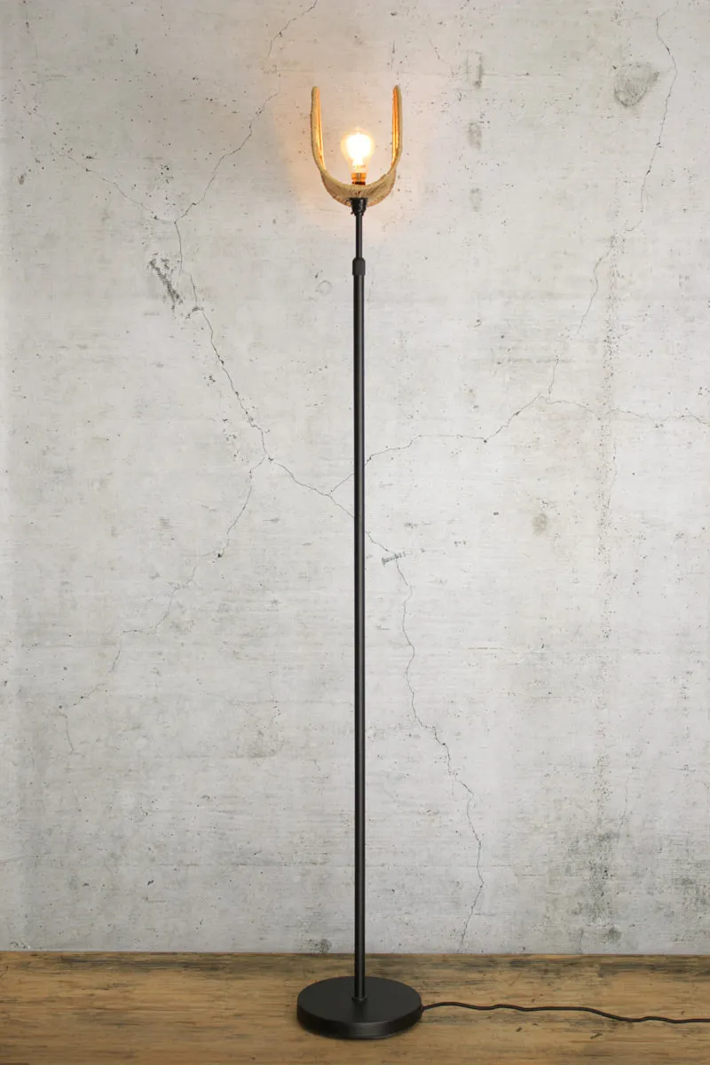 Angourie Floor Lamp