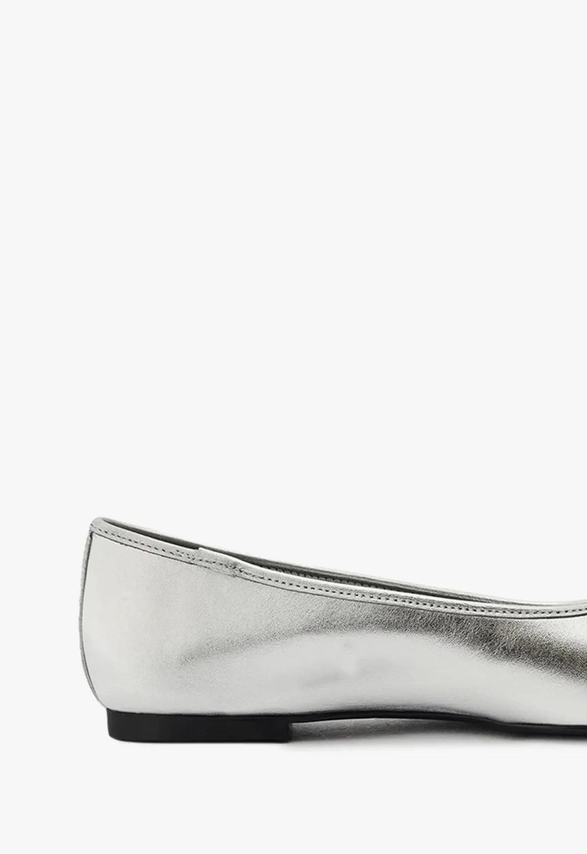 Arissa Metallic Leather Flat