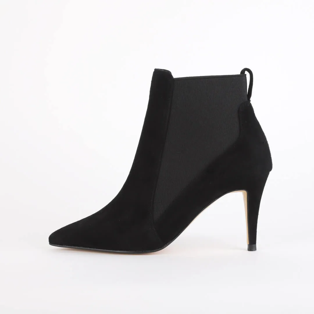 BISOUS - black suede