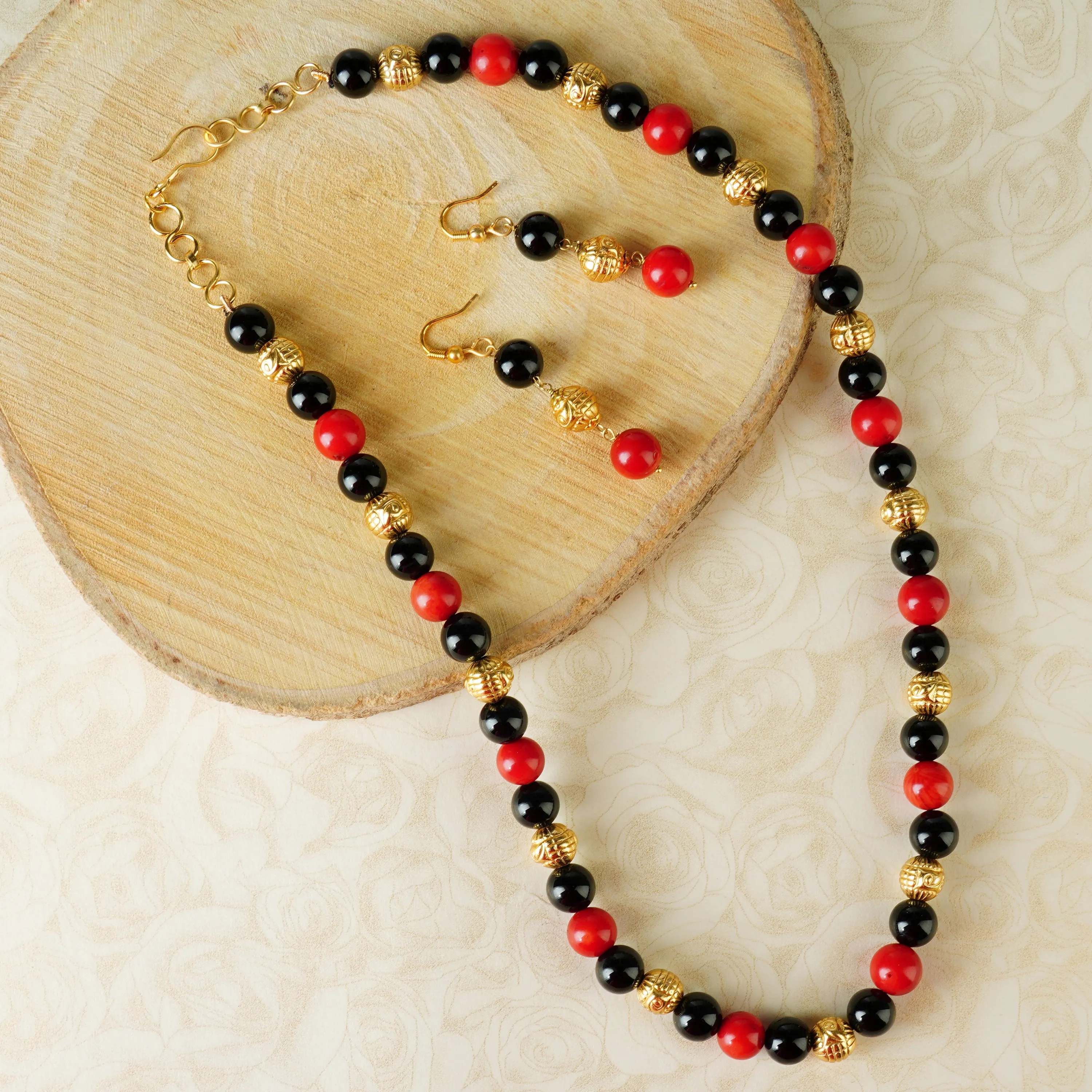 Dor Gold Plated Coral Black Onyx String Set