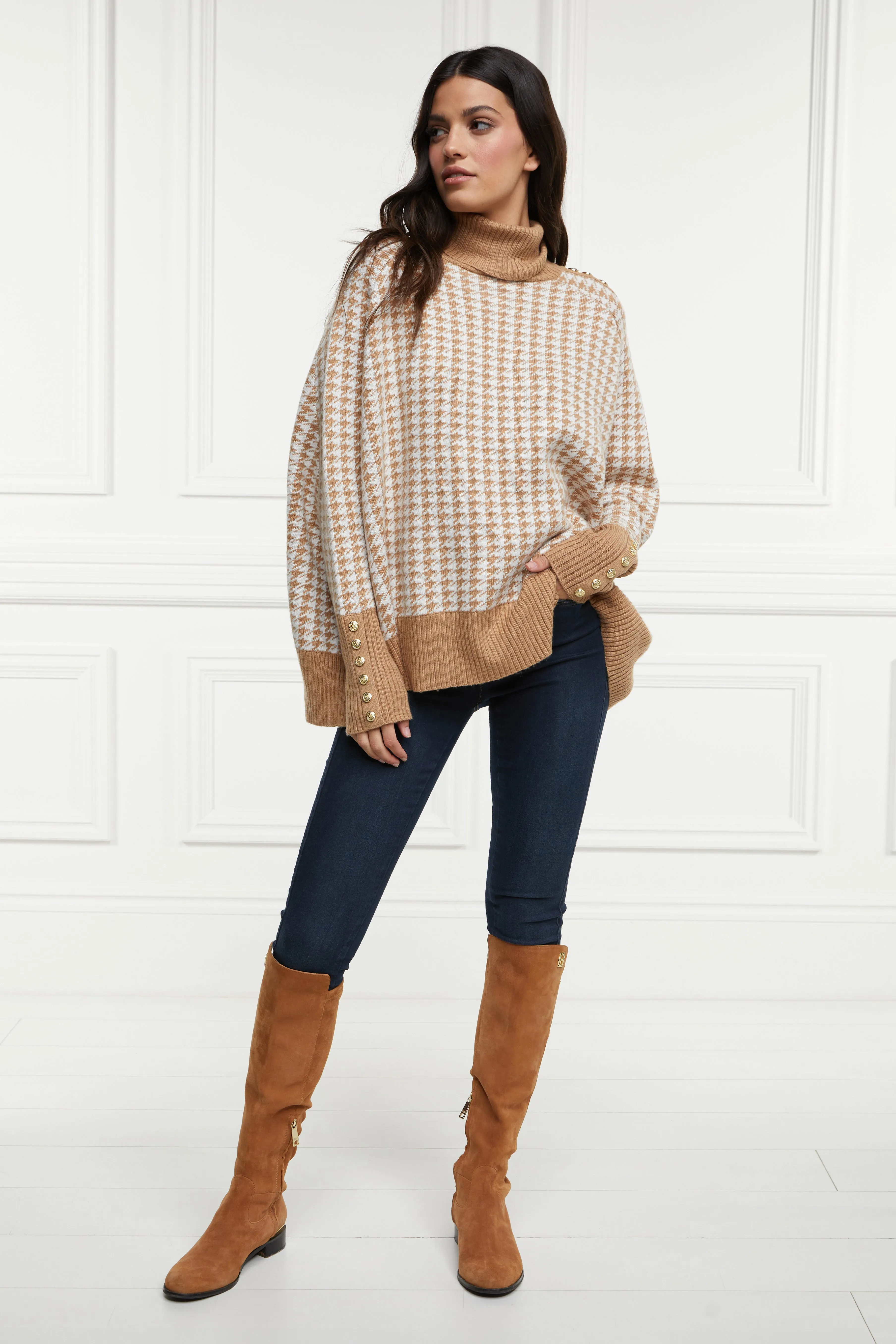 Kingsbury Cape Knit (Camel Houndstooth)