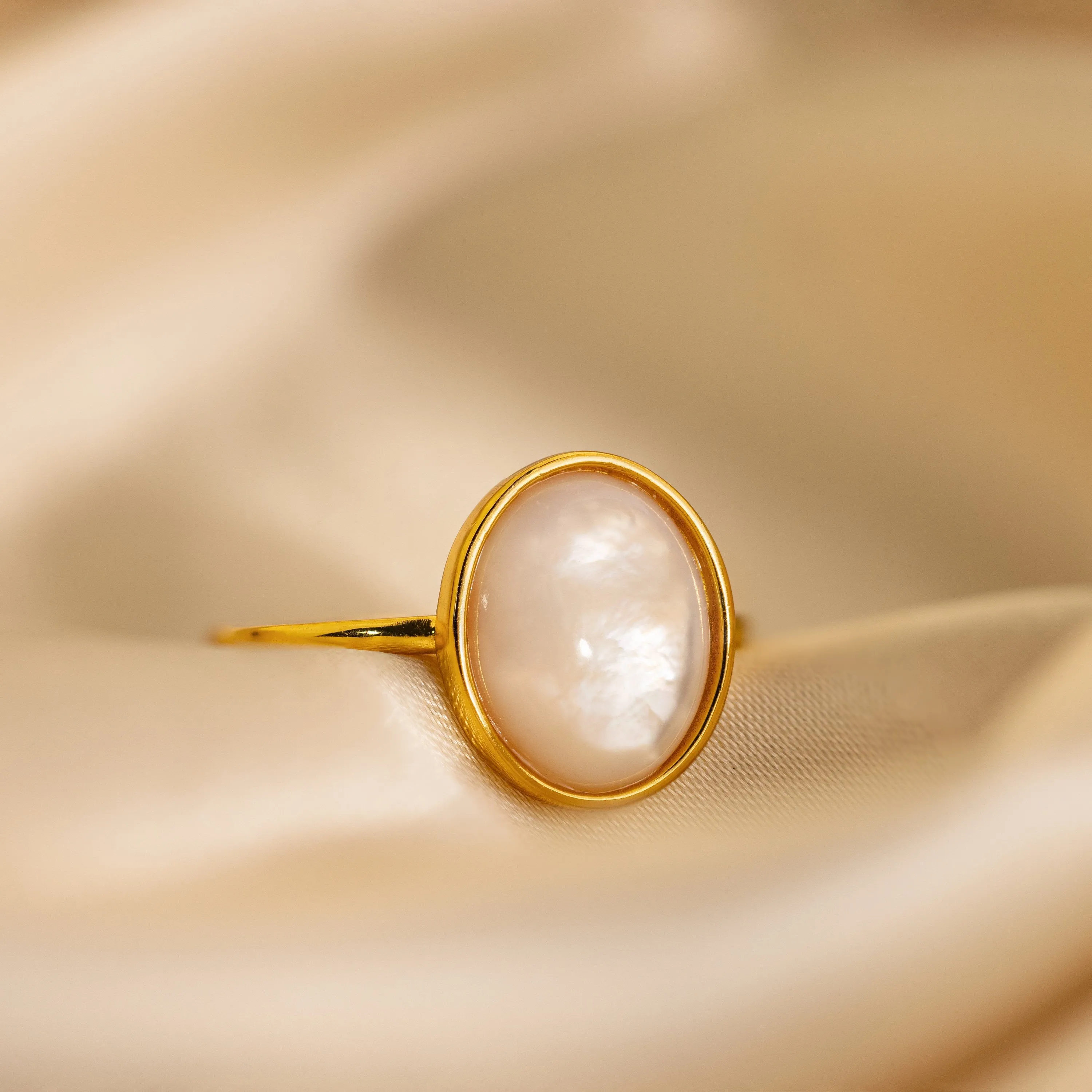 Mother of Pearl Signet Ring