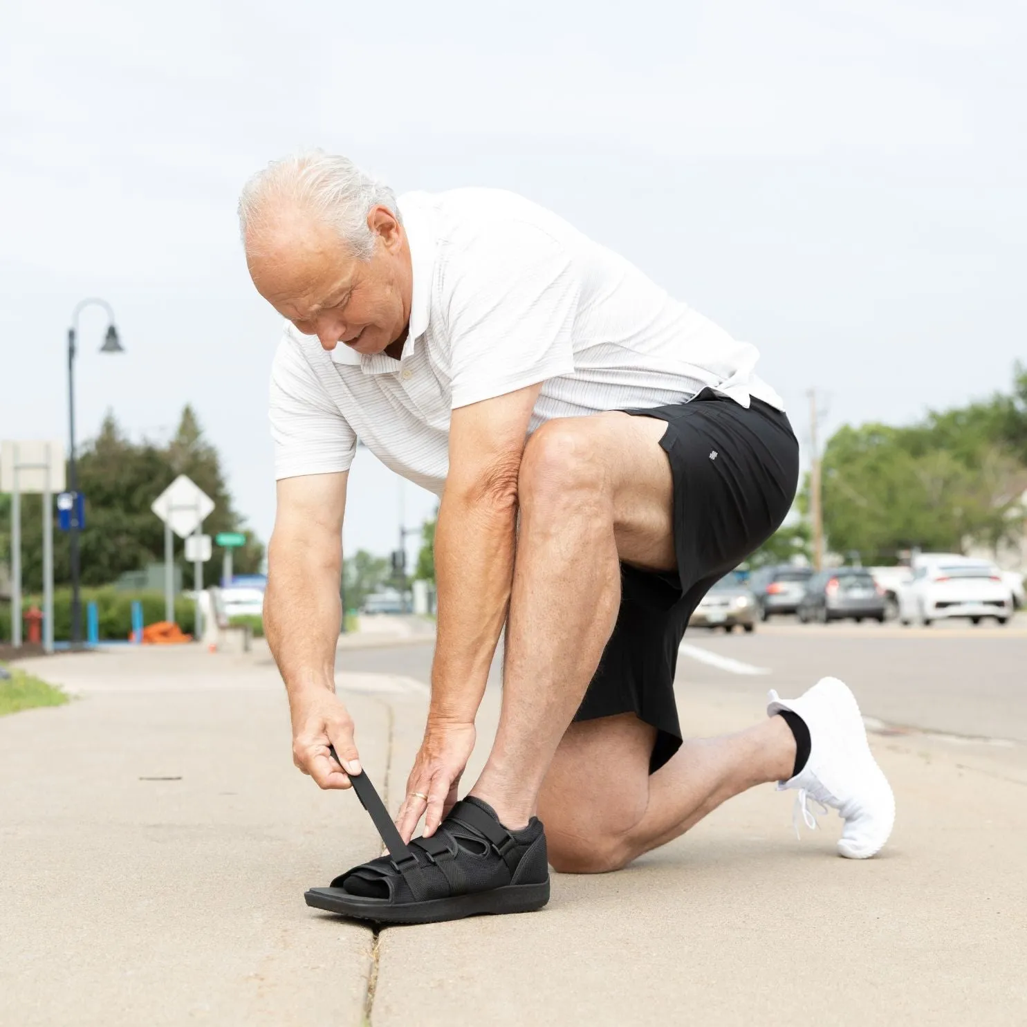 Post-op Medical Walking Shoe | Orthopedic Broken Foot and Toe Fracture Surgical Walking Boot