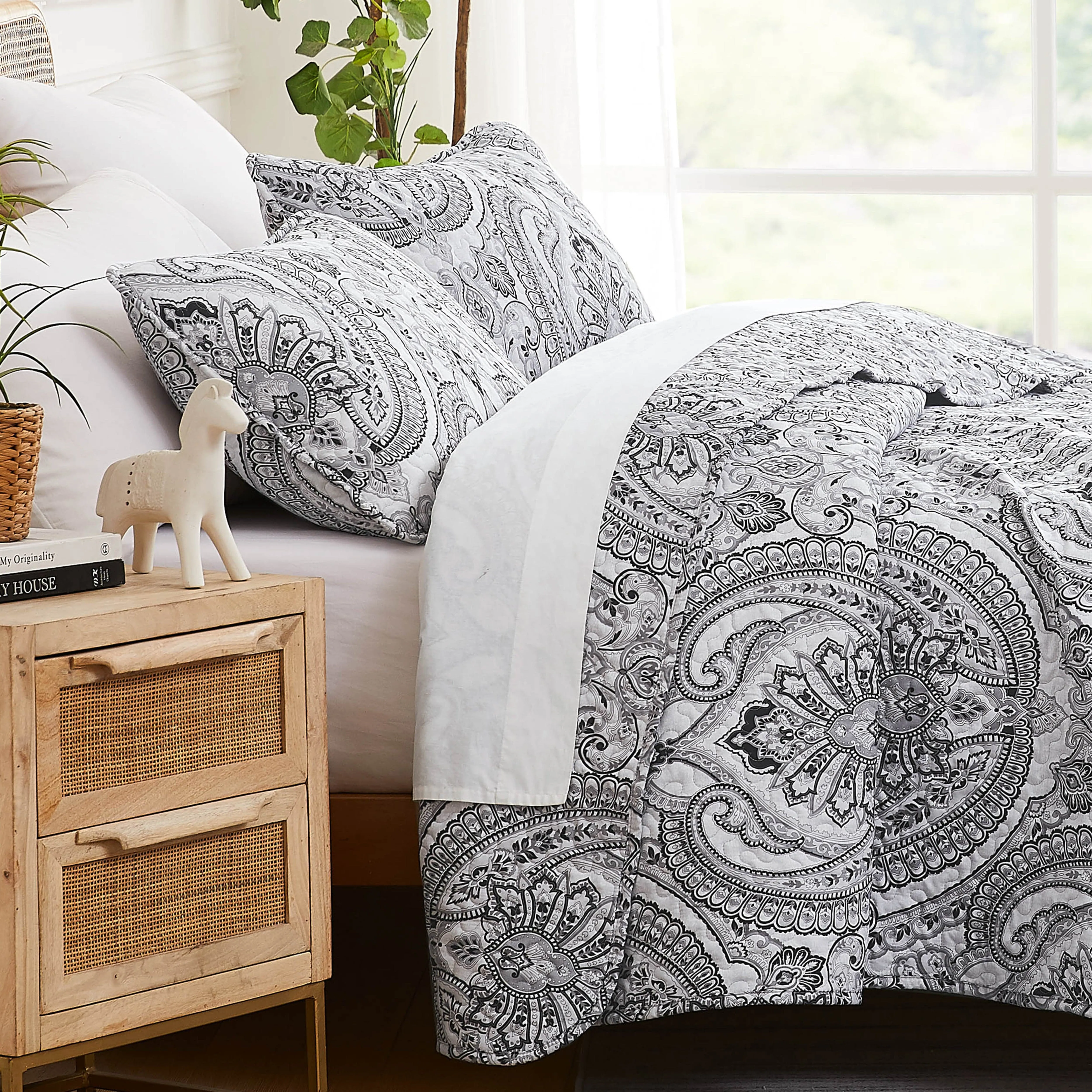 Pure Melody Quilt Set