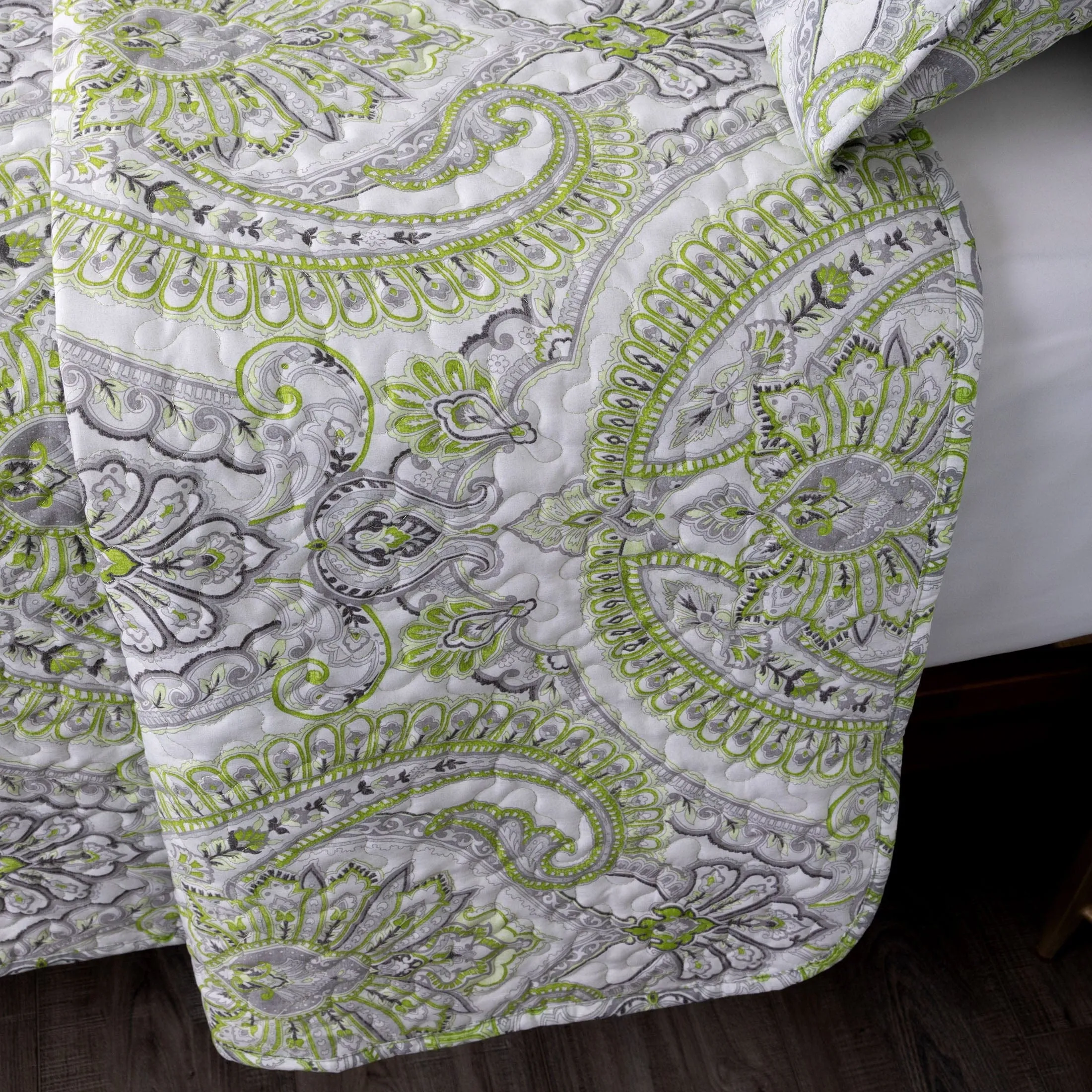 Pure Melody Quilt Set