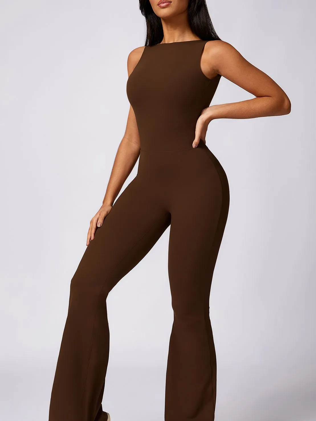 ZASUWA Female Backless Elastic Tight Scrunch Bum Flare Jumpsuit