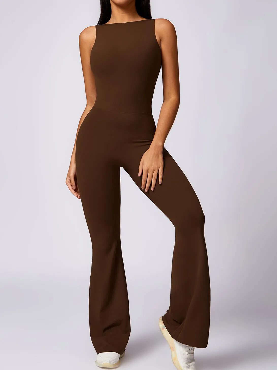 ZASUWA Female Backless Elastic Tight Scrunch Bum Flare Jumpsuit